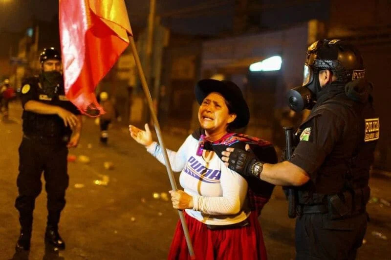 Perú en Crisis: Corrupción, Protestas y Desconfianza en las Instituciones 3 Perú en Crisis: Corrupción, Protestas y Desconfianza en las Instituciones